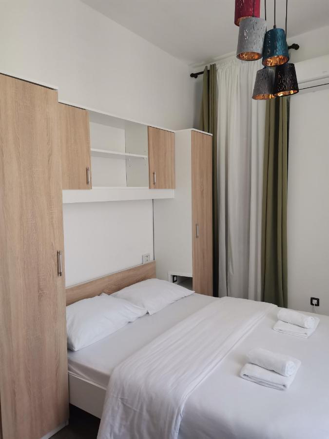Elin'S Rooms In Center Pula Exteriér fotografie